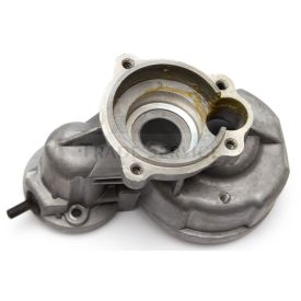 6955830 hajtóműház